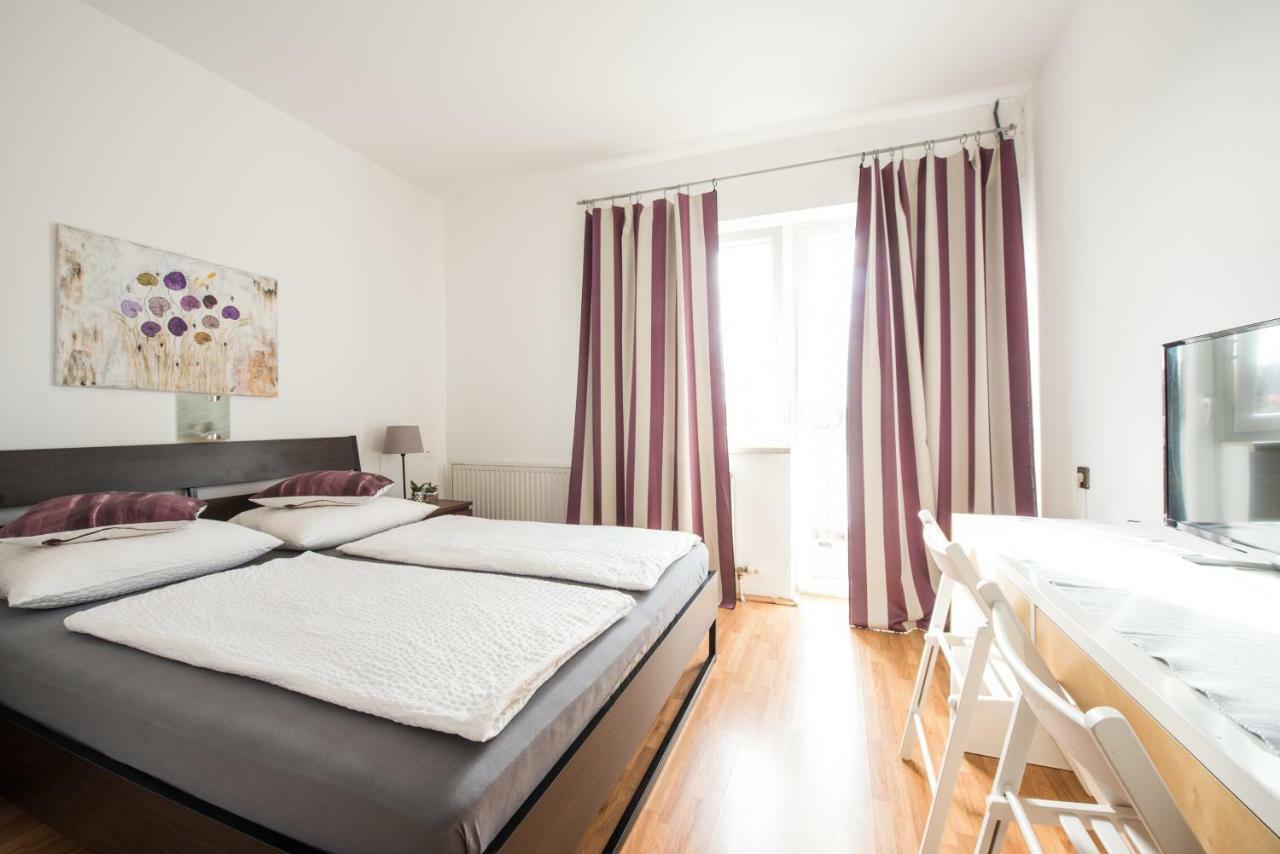 Pension Rosenhof Linz Bagian luar foto